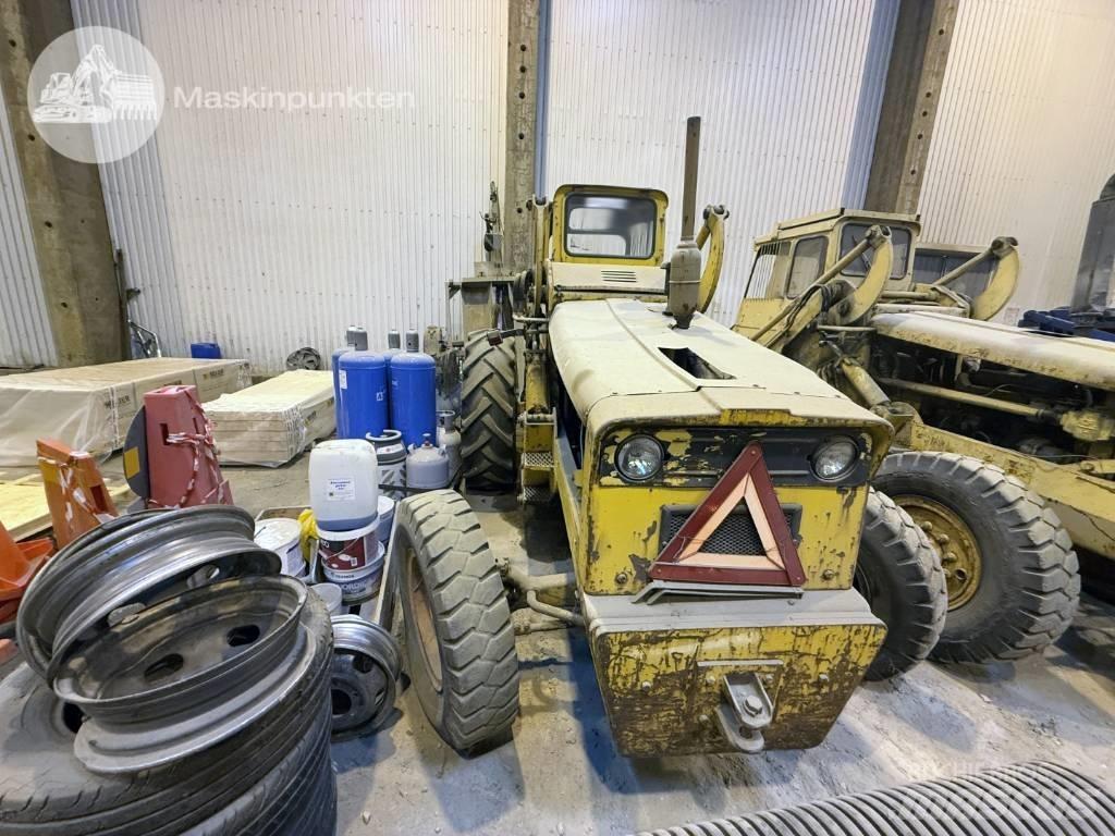 Volvo BM 218 輪胎式裝載機