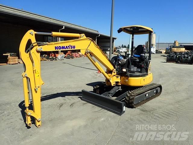 Komatsu PC35MR-5 小型挖土機/掘鑿機<7t(小型挖掘機)