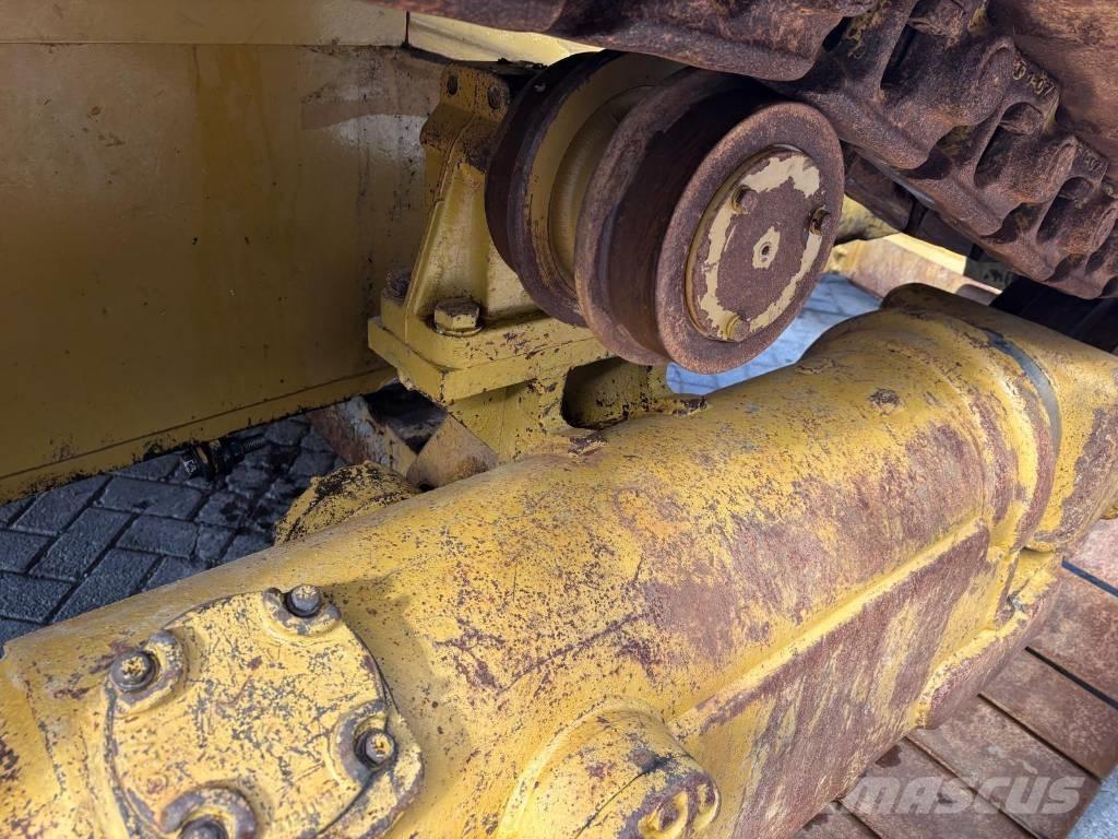 CAT D 6 R XW 履帶推土機