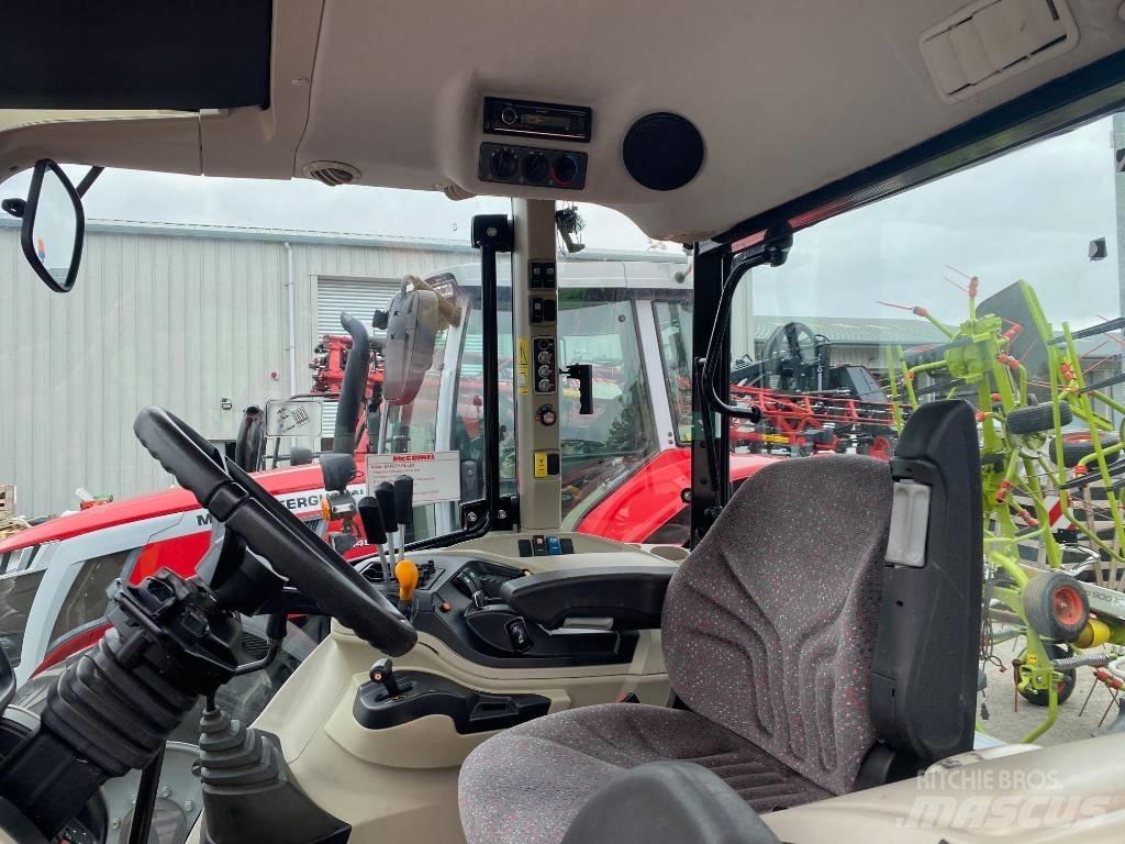 Massey Ferguson 5711 曳引機