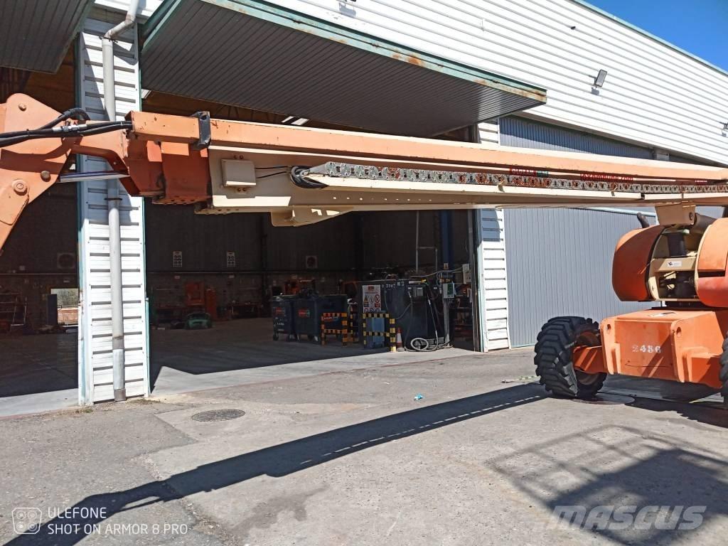 JLG 860 SJ 伸縮臂高空作業車