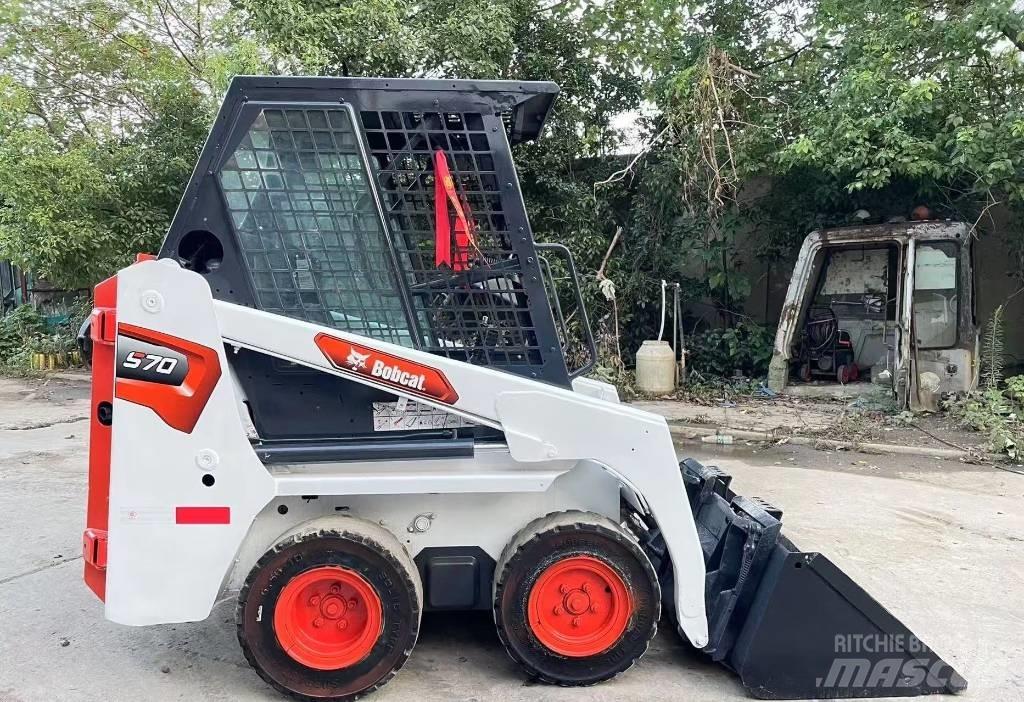 Bobcat S 70 滑移轉向裝載機