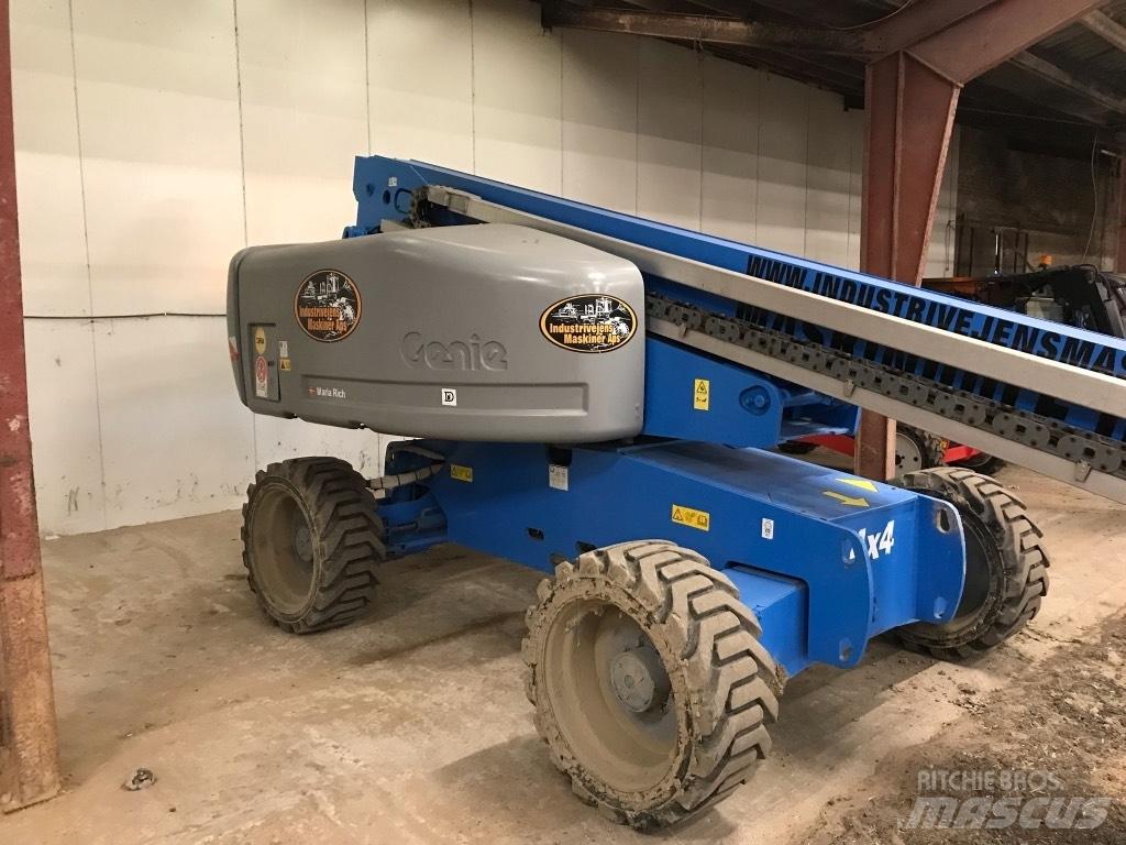 Genie S 60 HC 伸縮臂高空作業車