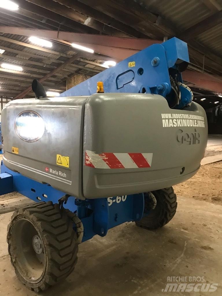 Genie S 60 HC 伸縮臂高空作業車
