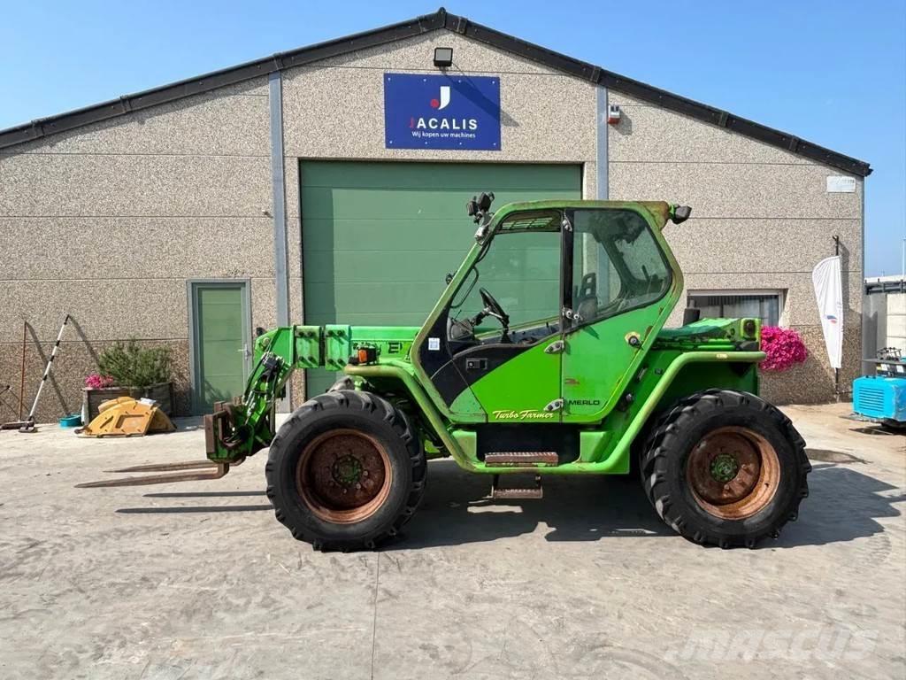 Merlo P30.9 KT 農業用伸縮臂裝載機