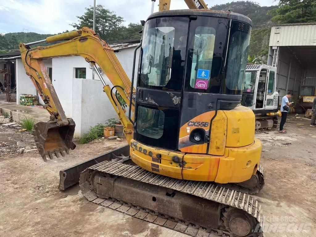 CASE CX 55 B 小型挖土機/掘鑿機<7t(小型挖掘機)