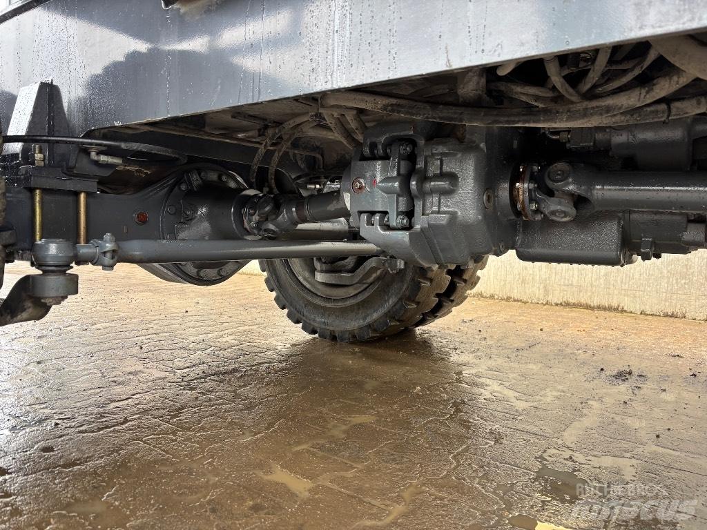 Fuchs MHL 320 D 廢棄物/工業用操作車
