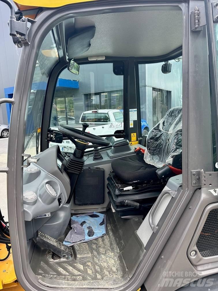 Volvo L 25 Electric 輪胎式裝載機