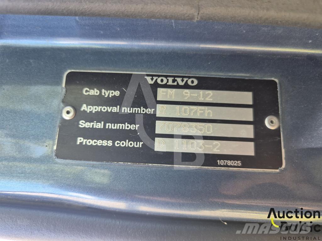 Volvo FM12 傾卸式卡車