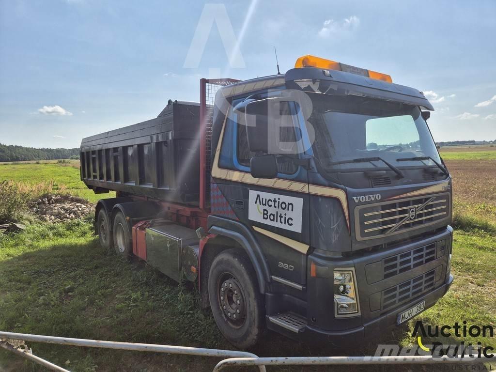 Volvo FM12 傾卸式卡車