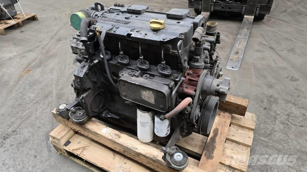 Deutz BF4M2012 引擎/發動機