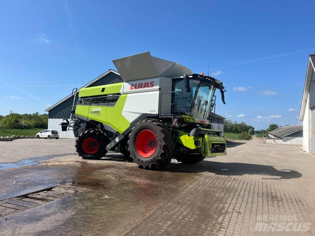 CLAAS Lexion 8700 聯合收穫機