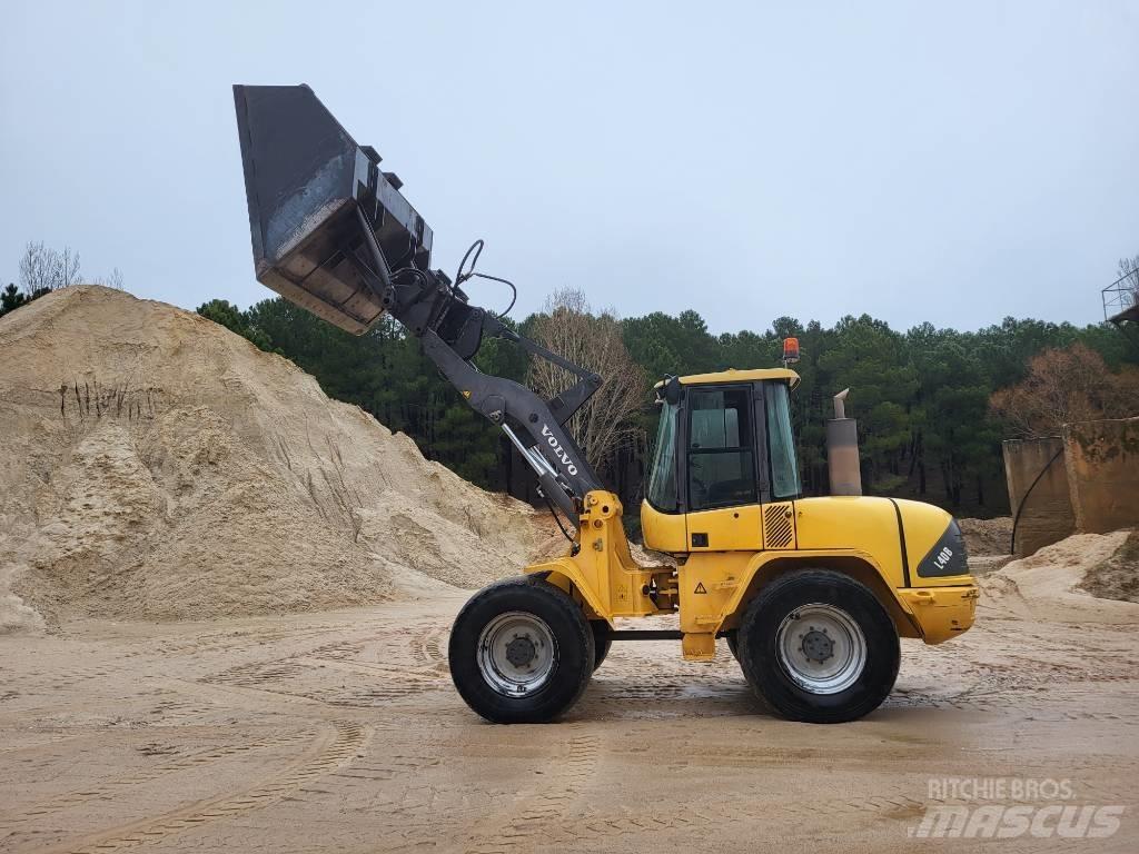 Volvo L 40 B 小型裝載機