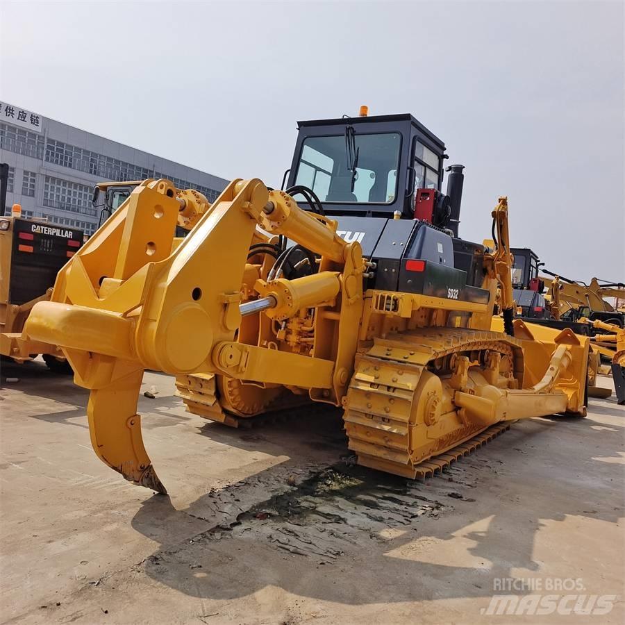 Shantui SD 32 履帶推土機
