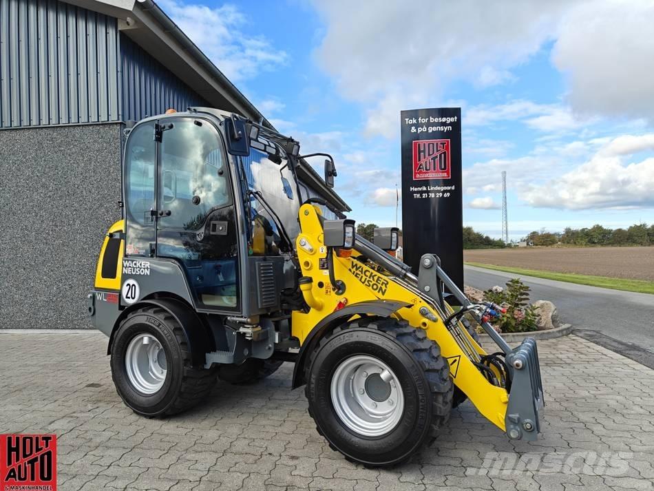 Wacker Neuson WL 25 輪胎式裝載機