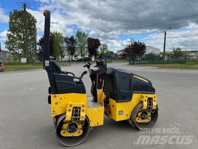 Bomag BW 100 AD M-5 雙輪滾壓機