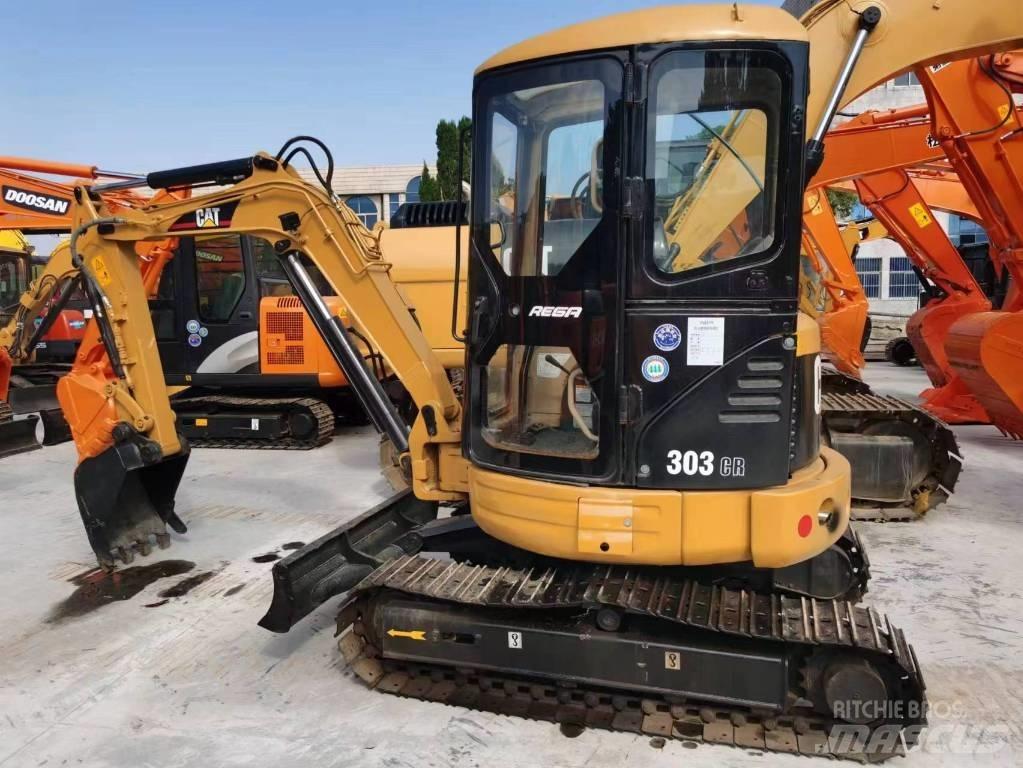 CAT 303 CR 小型挖土機/掘鑿機<7t(小型挖掘機)