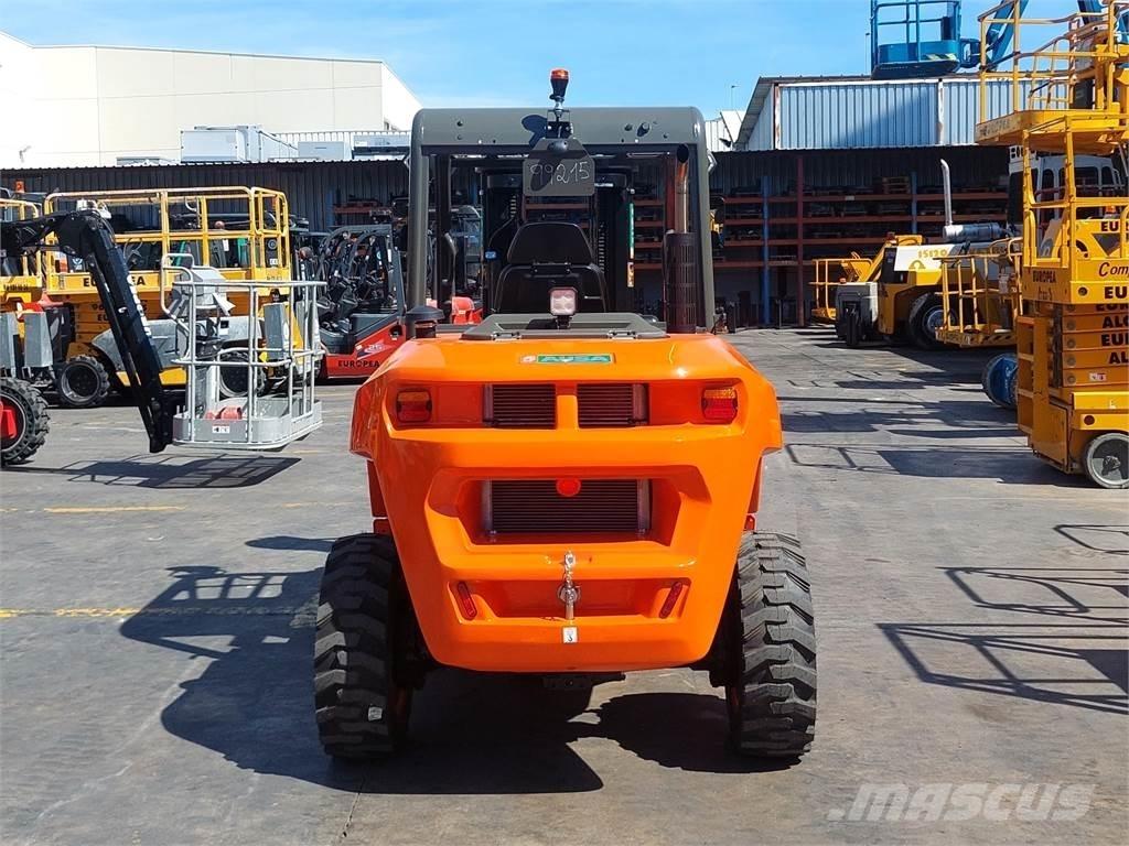 Ausa C201 Hx4 越野車