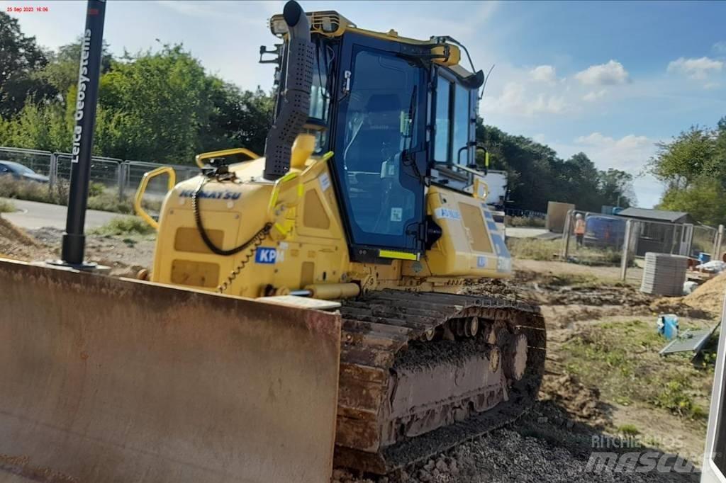 Komatsu D51 PX-24 履帶推土機