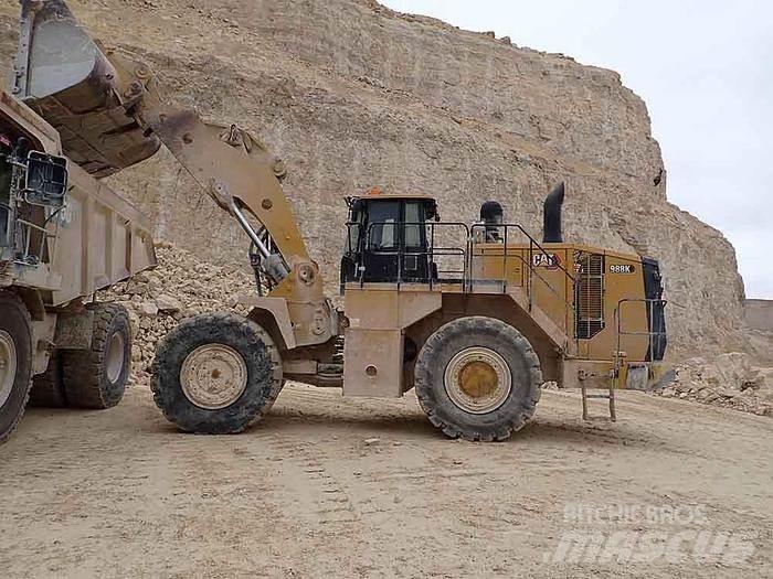 CAT 988K 輪胎式裝載機