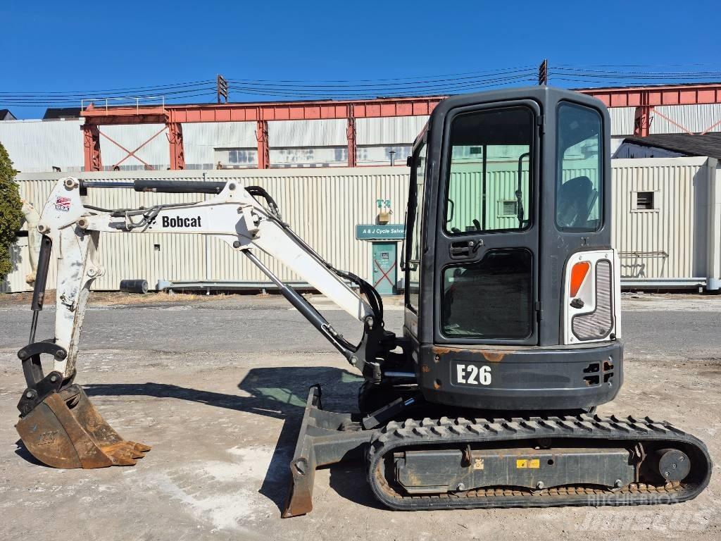 Bobcat E 26 小型挖土機/掘鑿機<7t(小型挖掘機)