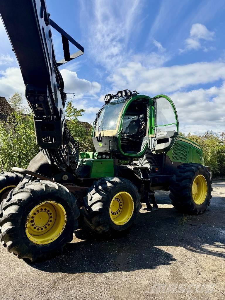 John Deere JD 1470 收穫機