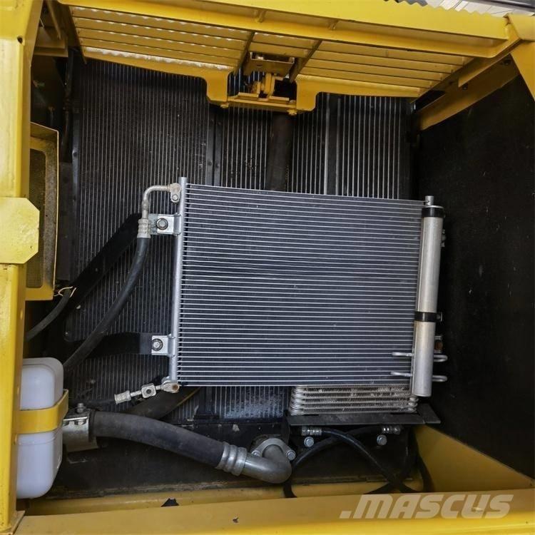 Komatsu PC200-8 履帶式 挖土機/掘鑿機/挖掘機
