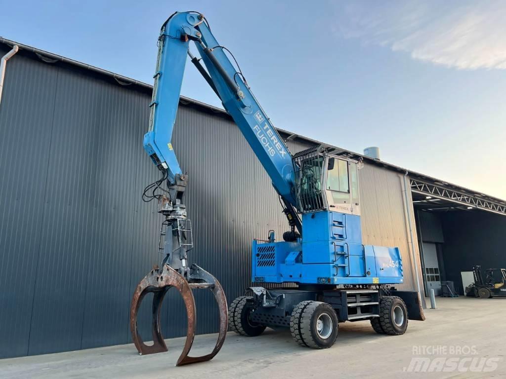 Fuchs MHL454 廢棄物/工業用操作車