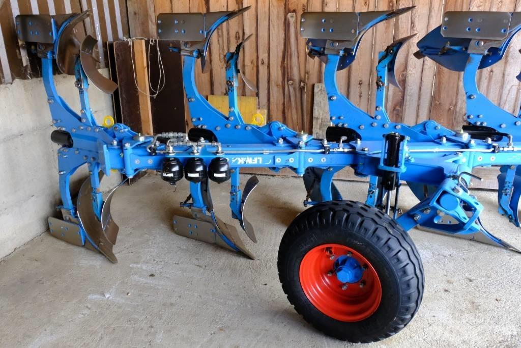Lemken Juwel 7 M 雙向犁