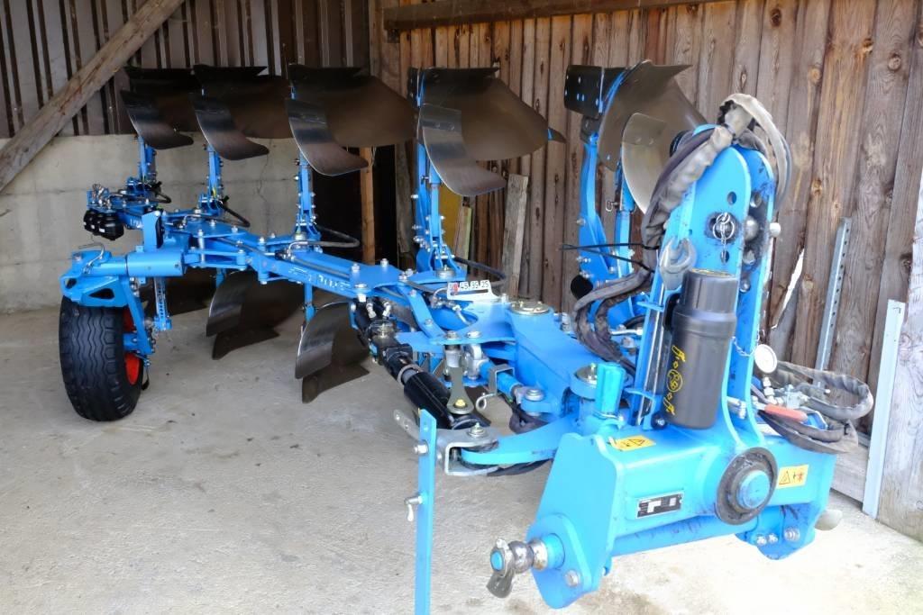 Lemken Juwel 7 M 雙向犁