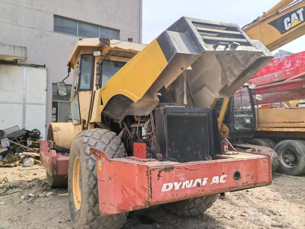 Dynapac CA 602 D 單輪滾壓機