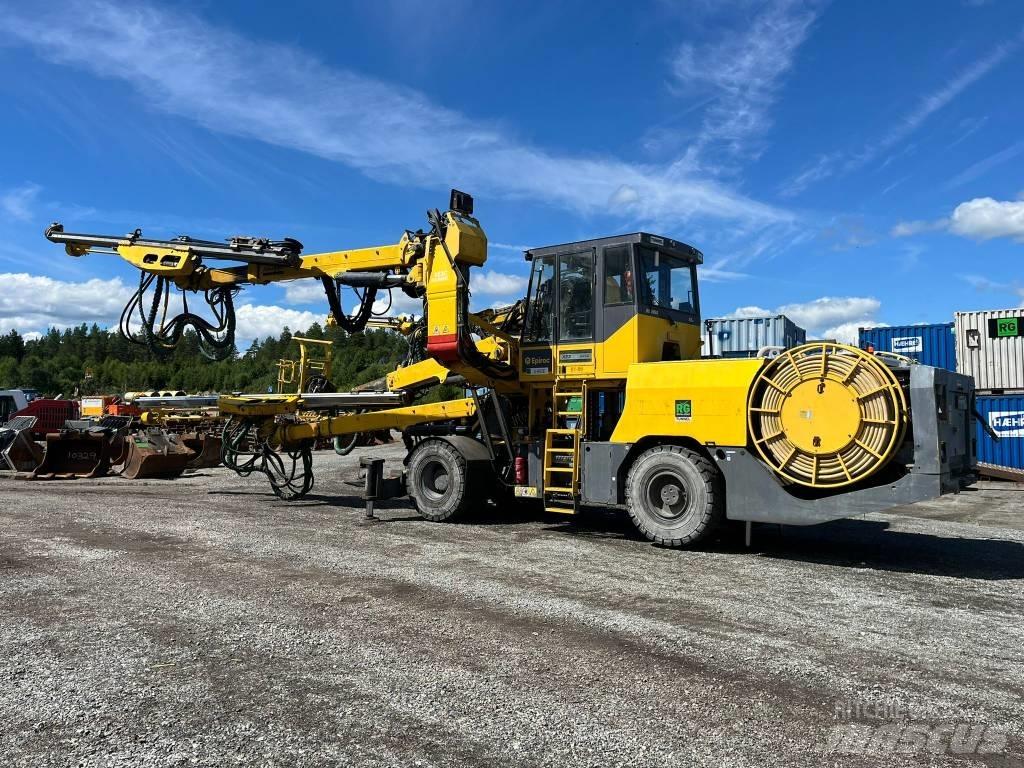 Atlas Copco XE3 C30 隧道和地下採礦鑽機
