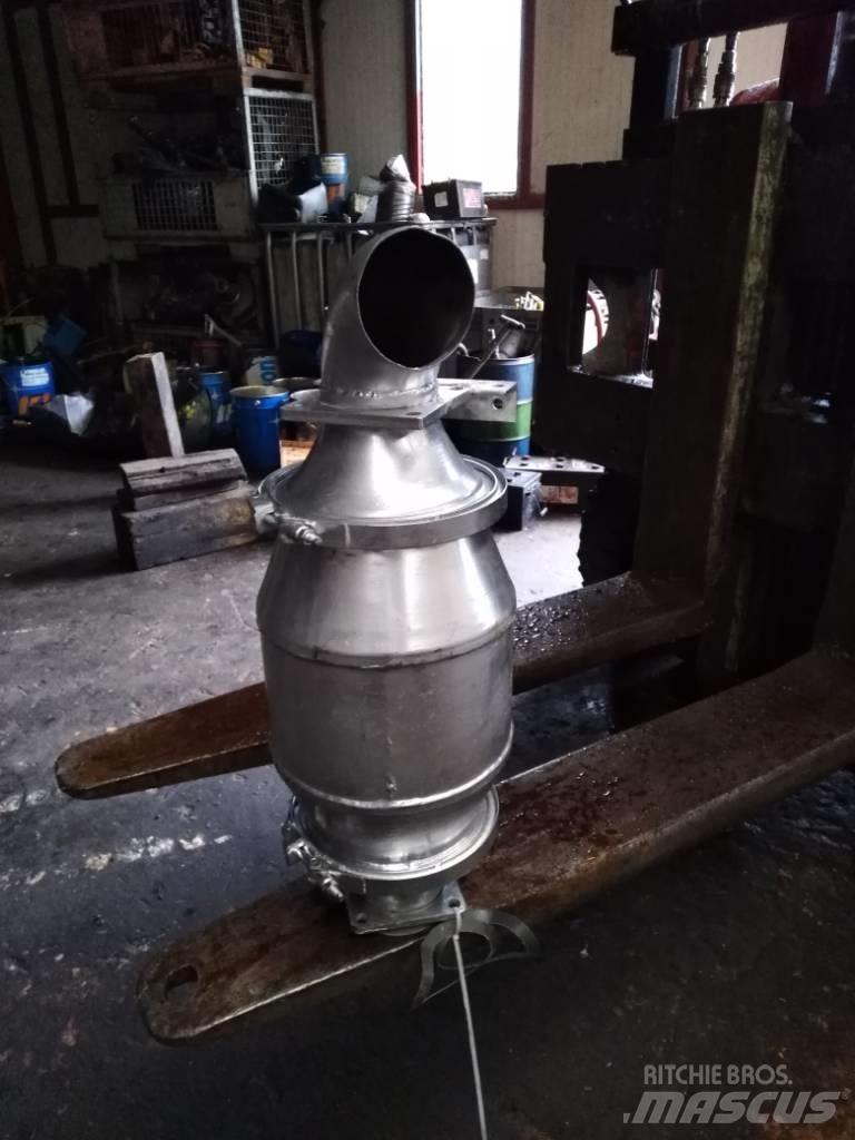 Furukawa 335II 底盤和懸架