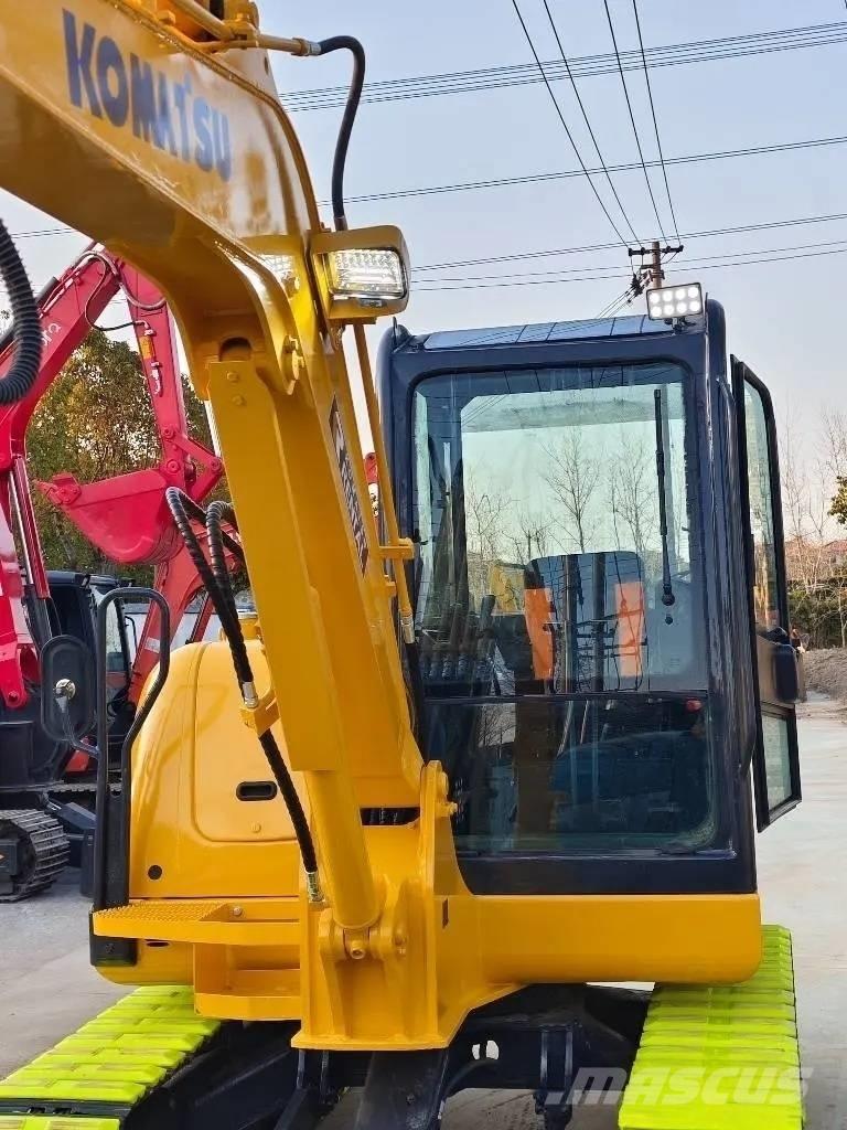 Komatsu PC 56-7 小型挖土機/掘鑿機<7t(小型挖掘機)