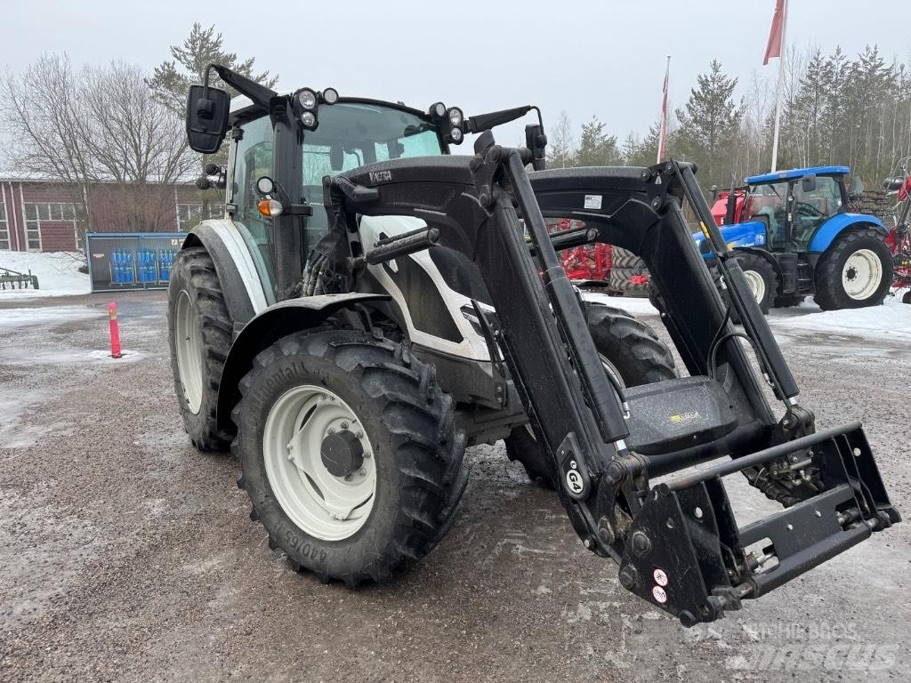 Valtra G 115 Active 曳引機