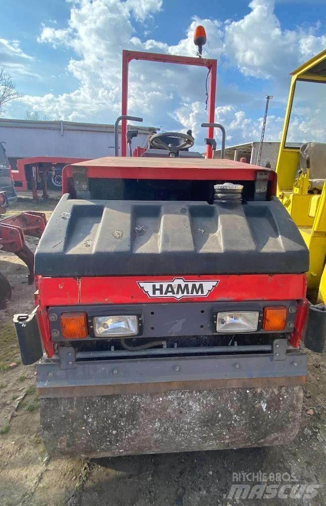Hamm HD 10 雙輪滾壓機