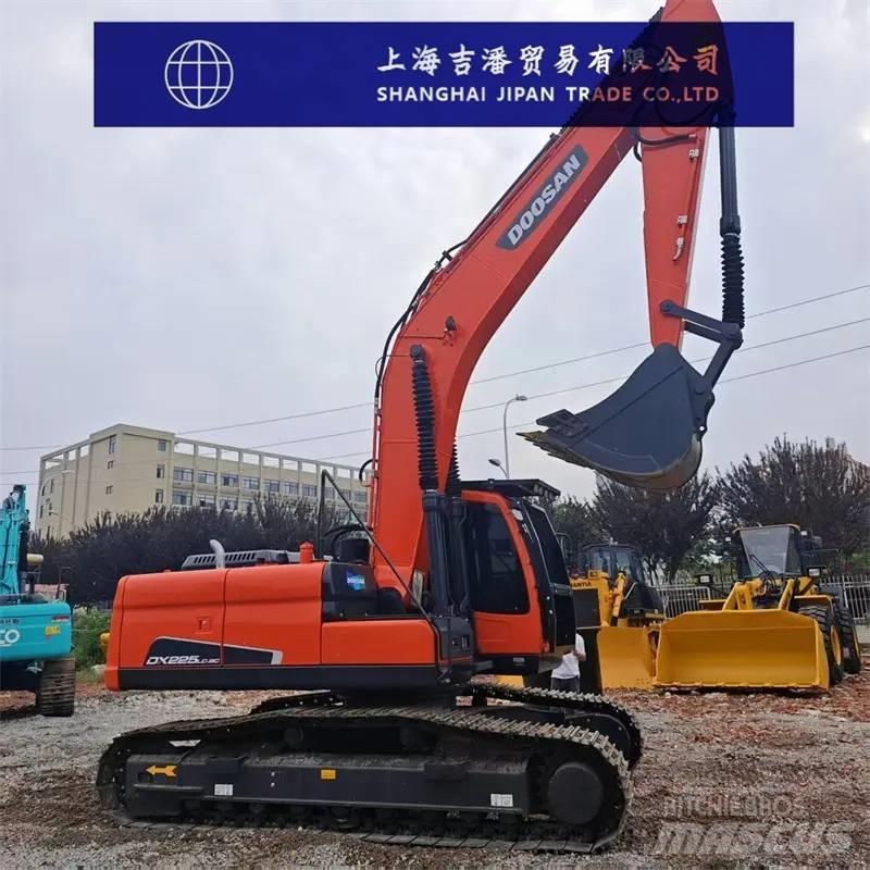 Doosan DX 225 履帶式 挖土機/掘鑿機/挖掘機