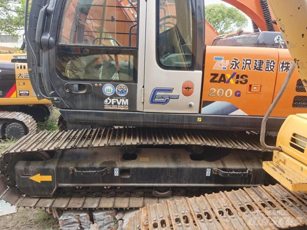 Hitachi ZX 200 履帶式 挖土機/掘鑿機/挖掘機