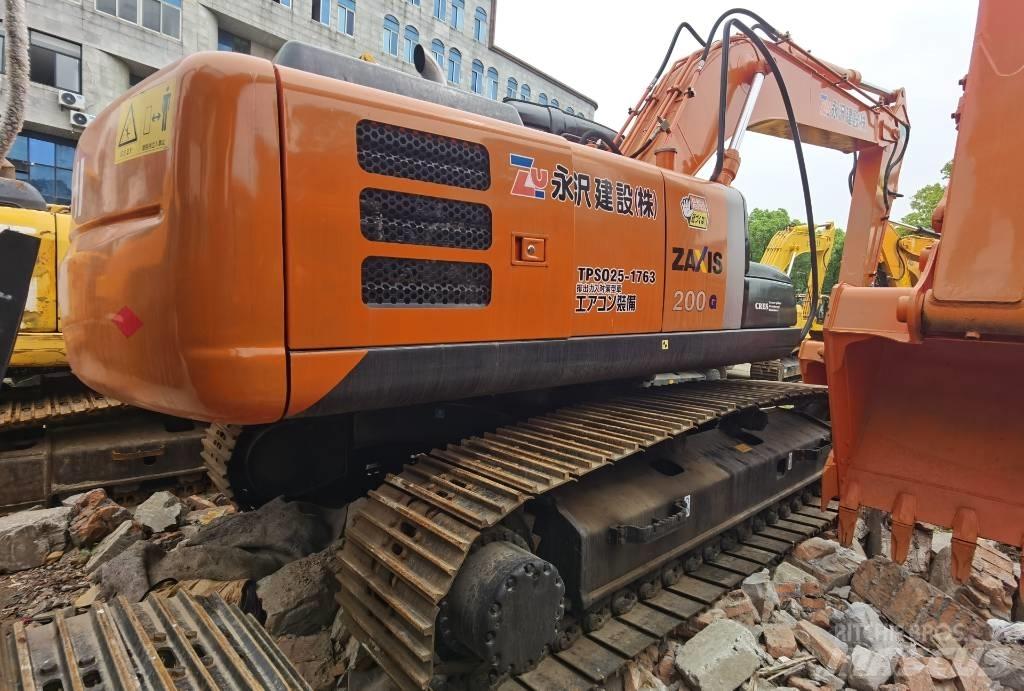 Hitachi ZX 200 履帶式 挖土機/掘鑿機/挖掘機