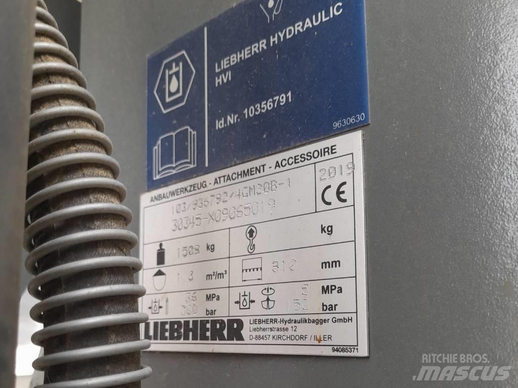 Liebherr GM 20B 兩爪吊夾