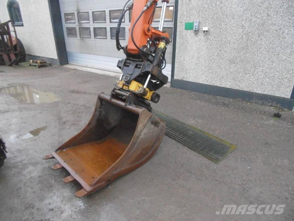 Hitachi 85 US 中型挖土機/掘鑿機/挖掘機 7t-12t