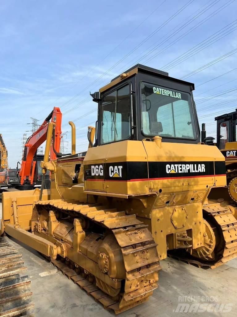 CAT D 6 G 履帶推土機