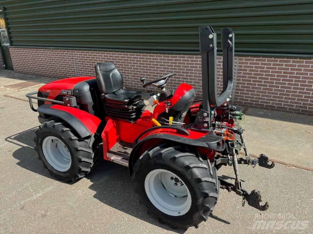 Carraro TTR4400 工具車