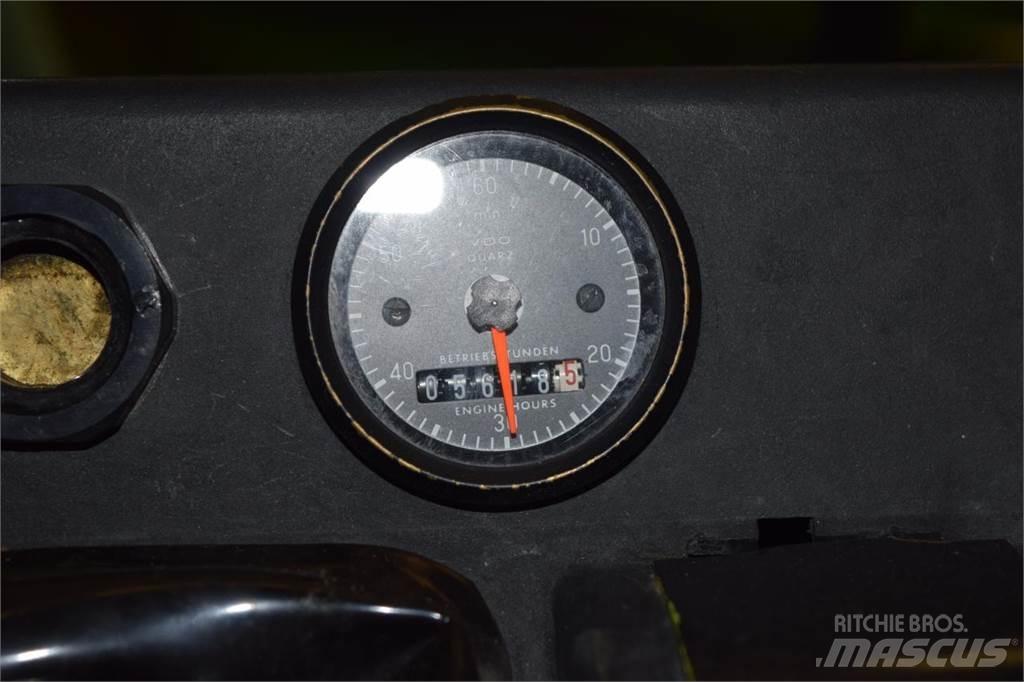 CLAAS Jaguar 860 自走式飼料採集機