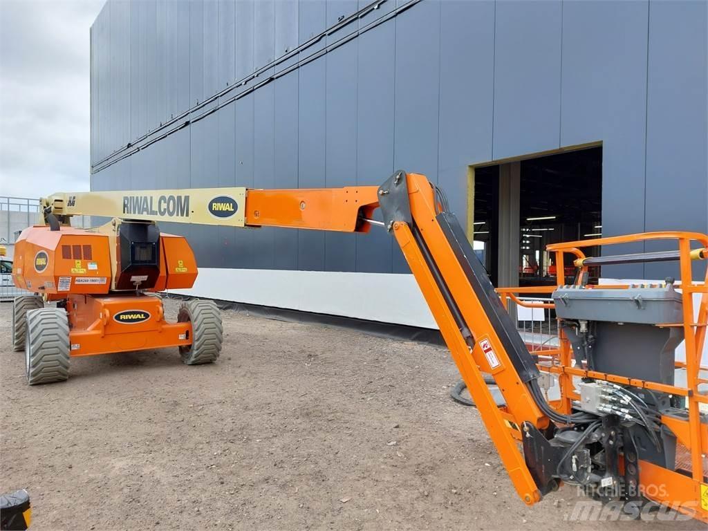 JLG H800AJ 曲臂高空作業車