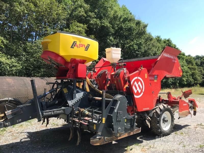 Miedema CP42 P 75H 馬鈴薯種植機