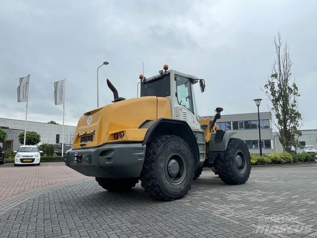 Liebherr L538 輪胎式裝載機
