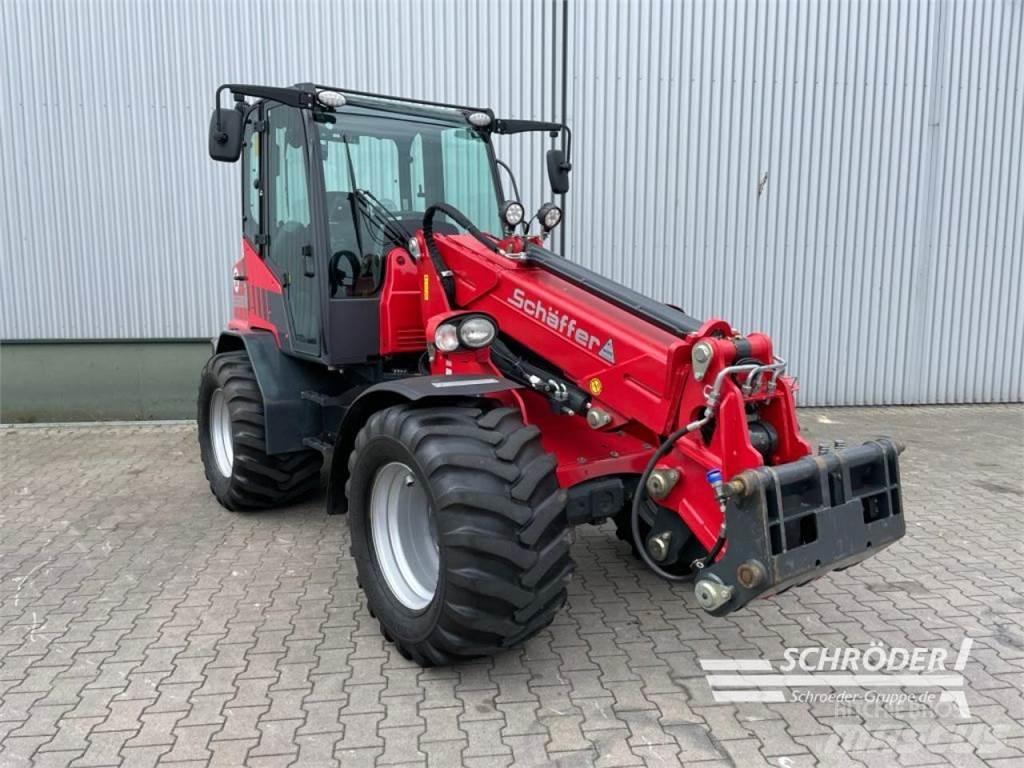 Schäffer 6680 T 輪胎式裝載機
