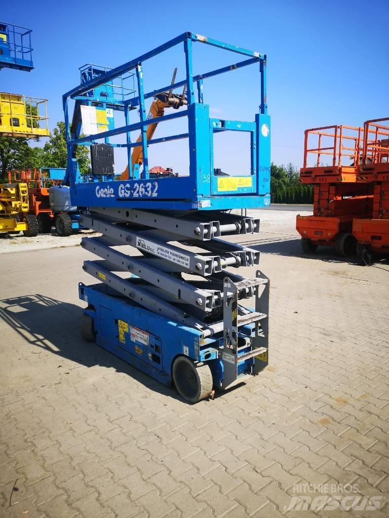 Genie 2632 剪式升降機