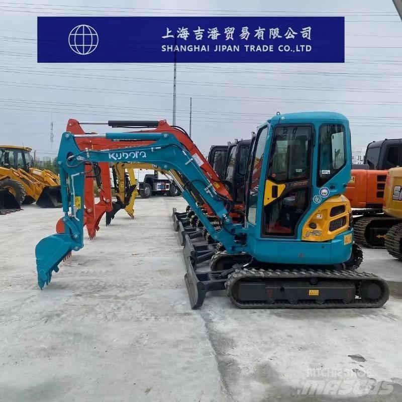 Kubota U 25 小型挖土機/掘鑿機<7t(小型挖掘機)